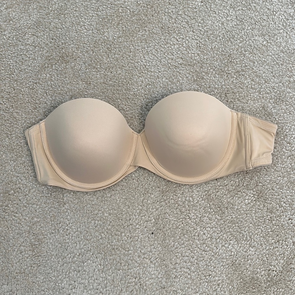 Strapless bra